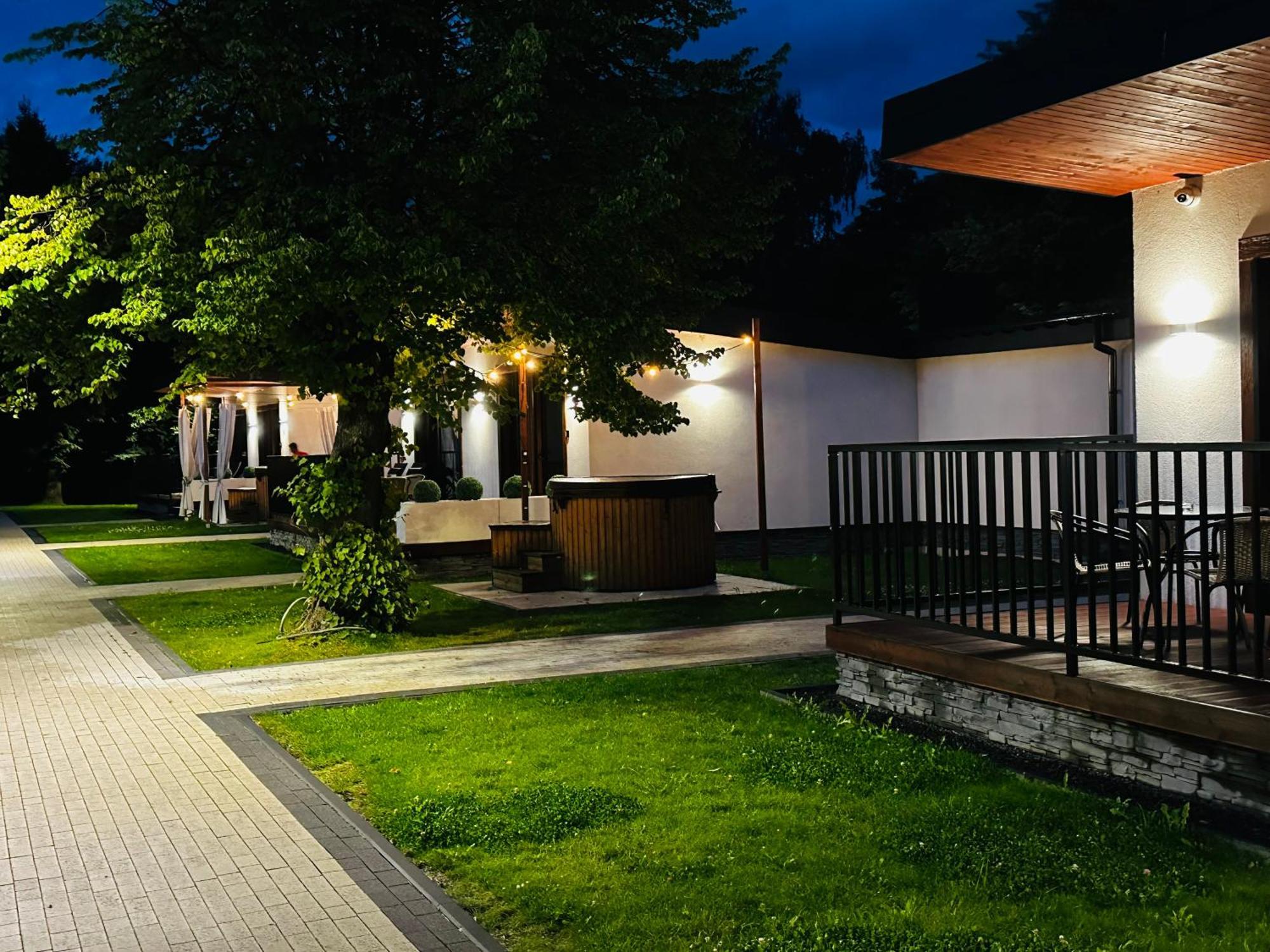 Wrzos Resort & Wellness **** Domki Caloroczne Wegierska Gorka Esterno foto